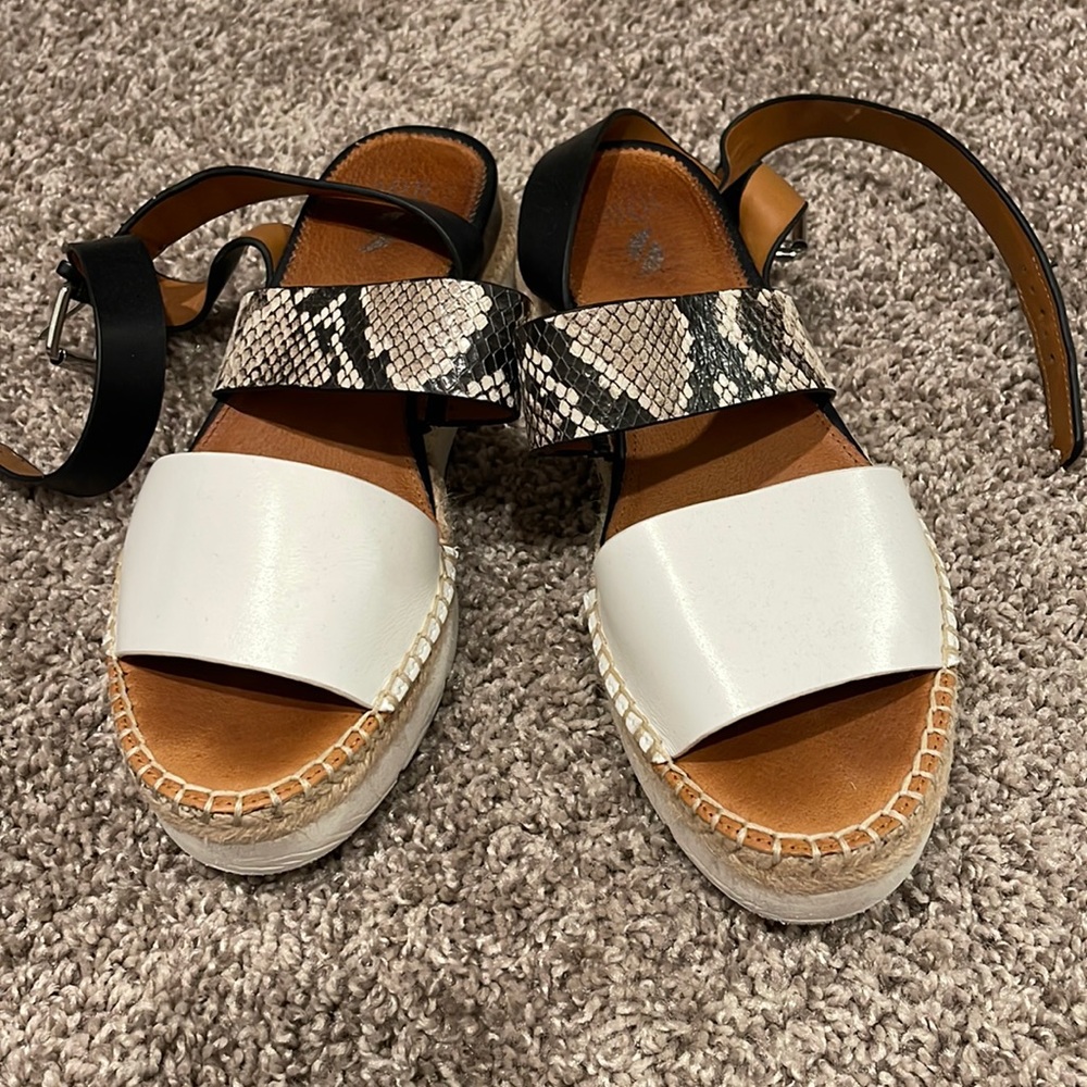 Sarto snakeskin black/white platform espadrille sandal.